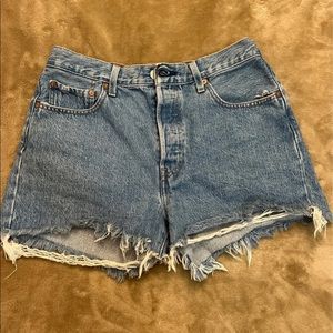 501 Levi’s Shorts